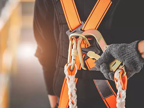  Mountain Hook Application 